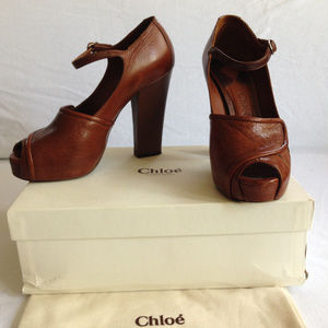 100%CHLOE genuine like new Leather Platform Heels
